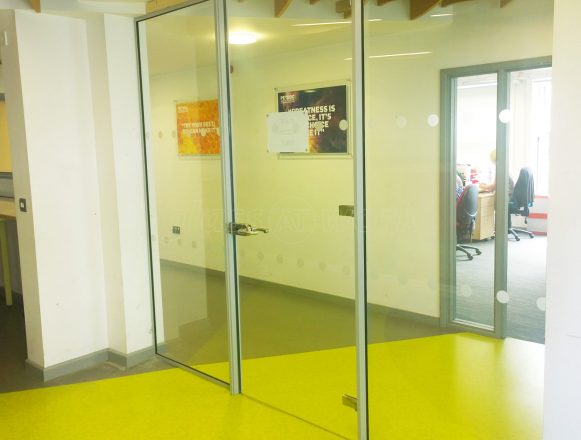 Petroc-college-glass-office-partition-walls-08